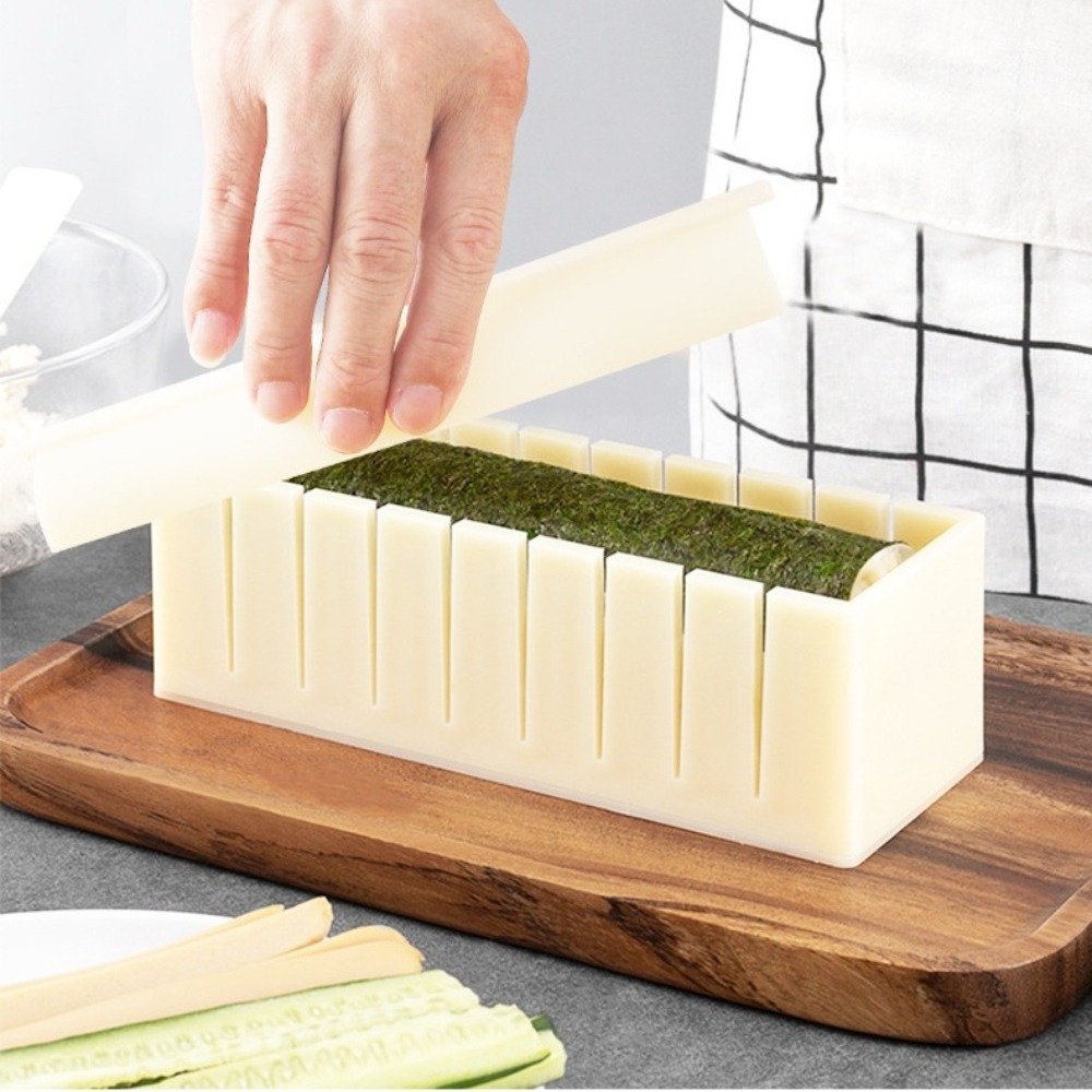 1 set di stampi in plastica HI - Sushi Making Kit recensione e prezzo